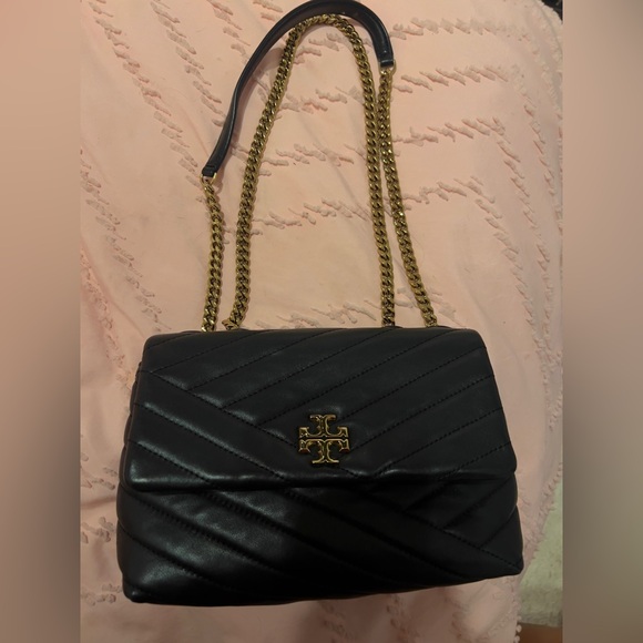 Tory Burch Handbags - Tory Burch Small Kira convertible shoulder bag
